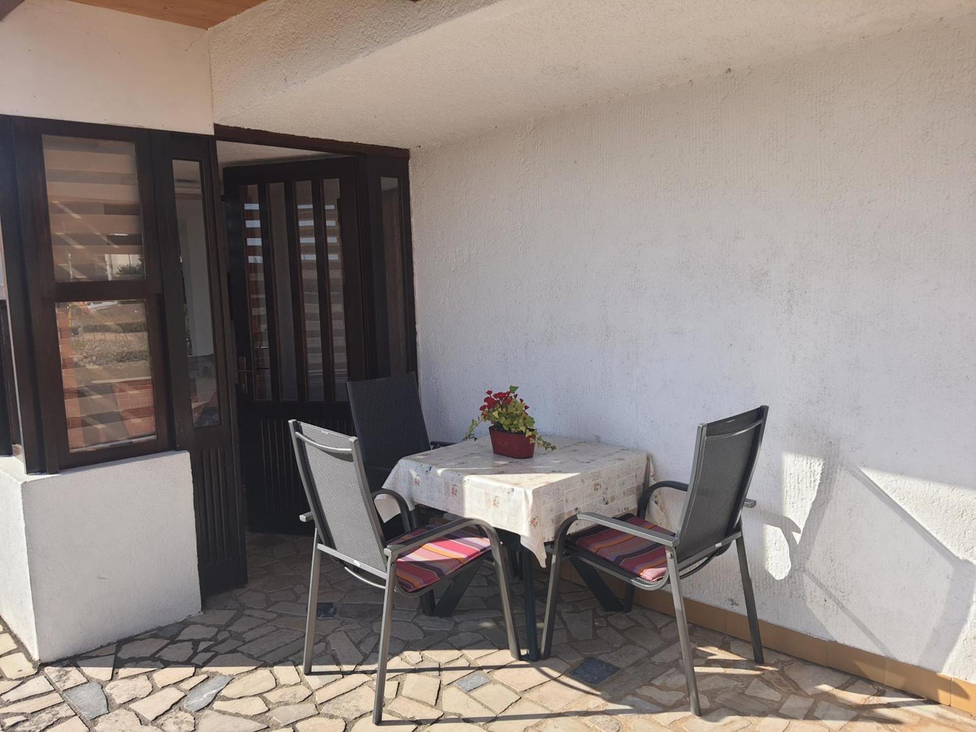 Apartments Vesna Avsec - 크르크 외부 사진